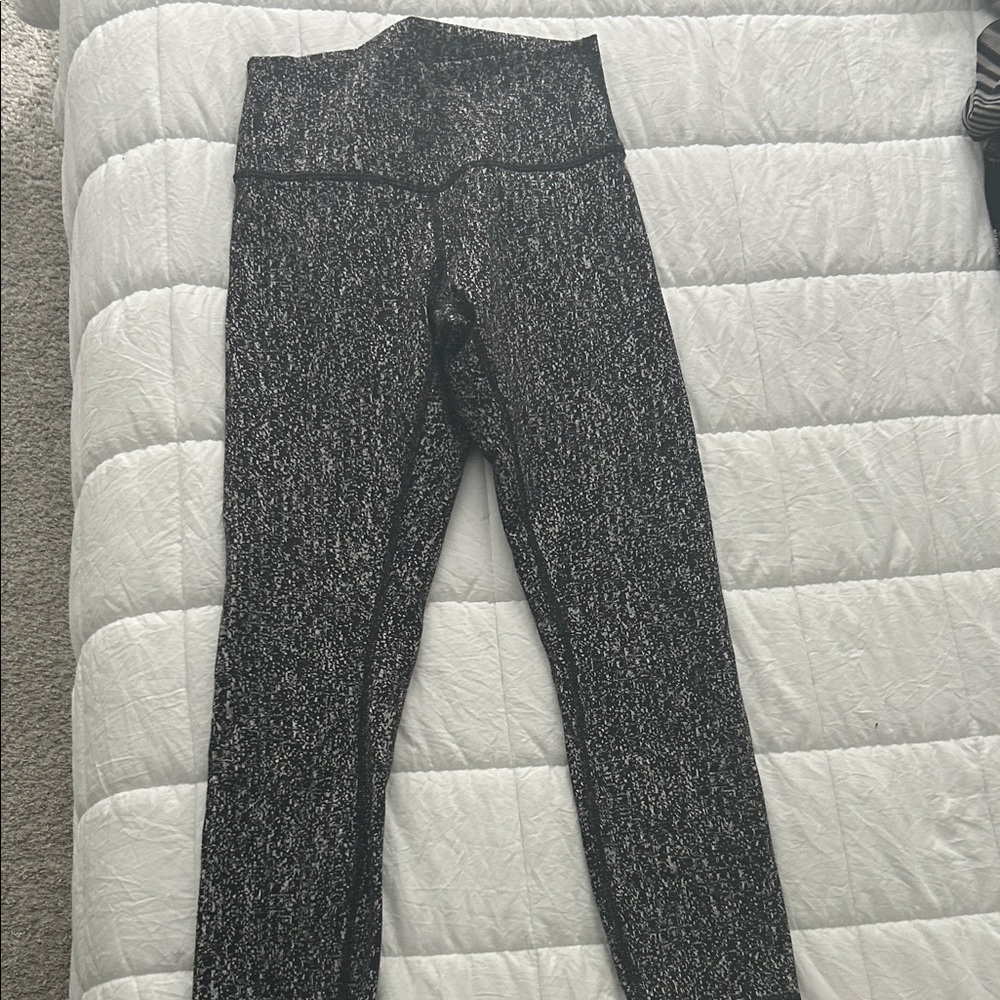 lululemon athletica Charcoal and White Speckled Leggings